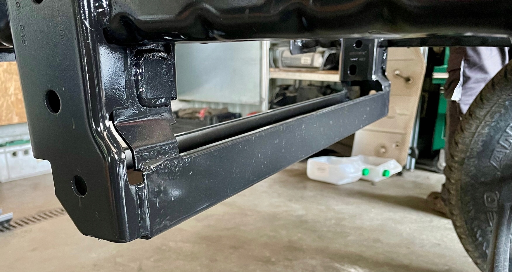 PRZEDNIA BELKA PRZÓD RAMY JEEP WRANGLER JK 07-17 2D 4D - obrazek 8
